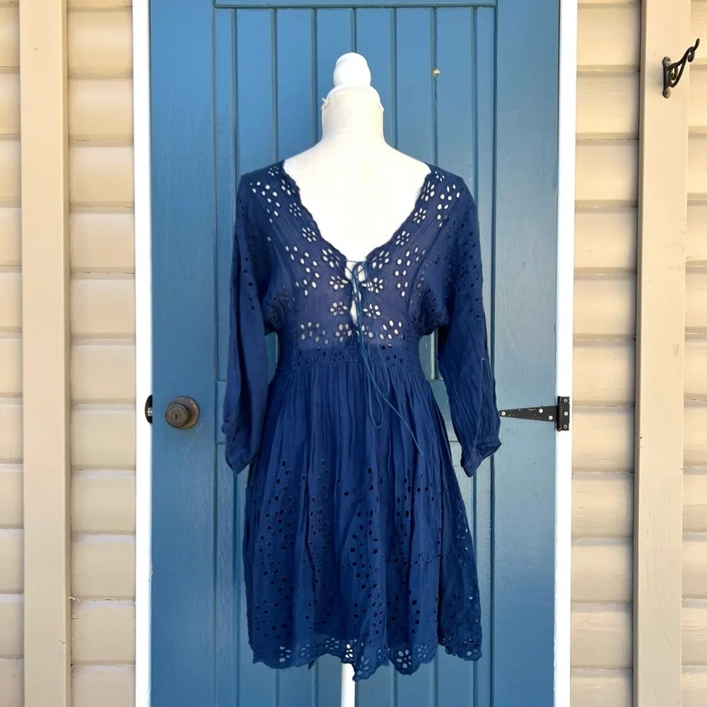 Free People One Lottie Eyelet Lace Navy Mini Dress Women’s Size SP - Picture 4 of 9
